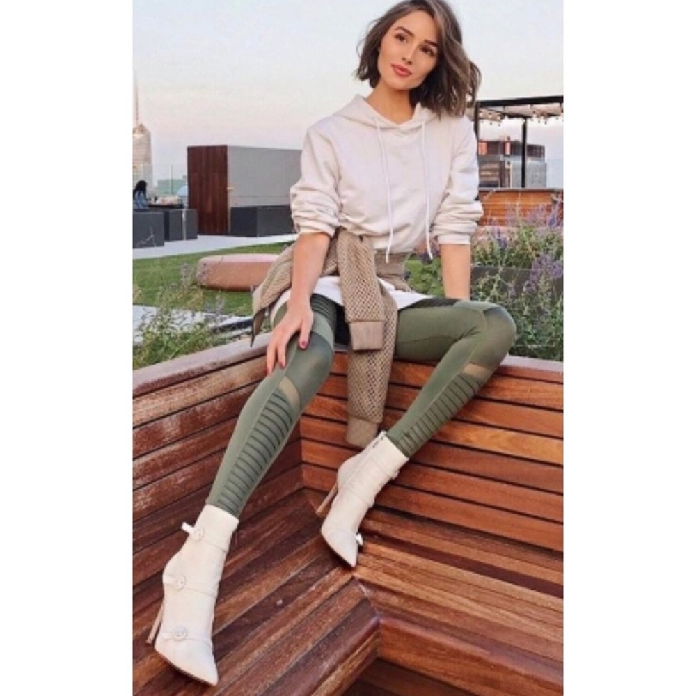 ALO yoga jungle Moto leggings